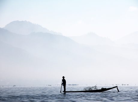 fisherman-1559753_1280